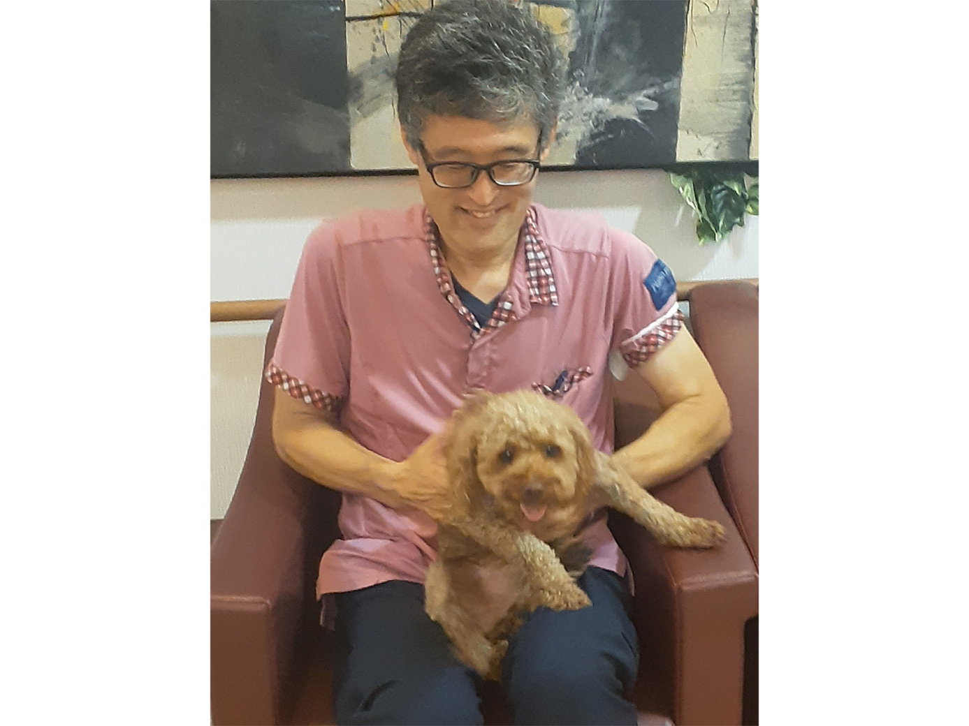 施設長とコロ(飼育犬)